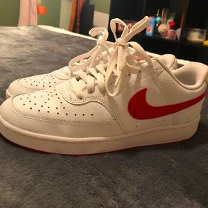 Women’s Nike Court Visions